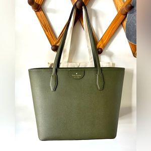 Kate Spade enchanted green Lori Tote with zip top